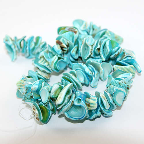 Dyed Nugget Shell Beads - 38cm Strand - Blue