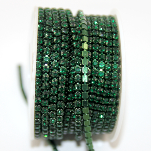 3mm - SS12 Rhinestone Cupchain - Emerald with Dark Green - sold in 10cm increments