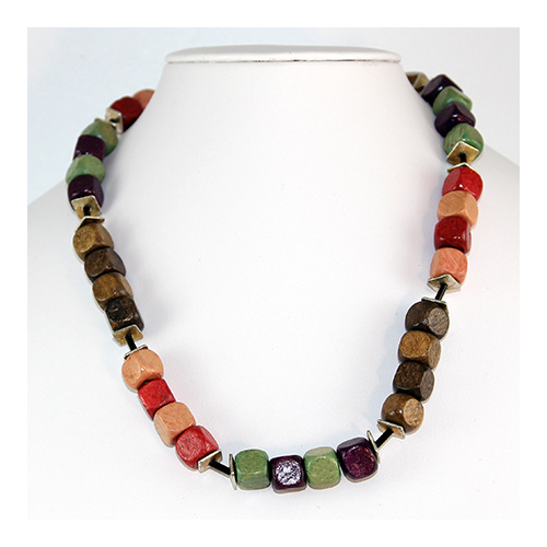 Lione Necklace