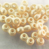 Infinity Mini 2 Hole Bead - 02010-25039 - Cream Airy Pearl