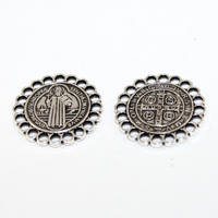 20mm Round Connector with etched Jesus - Platinum