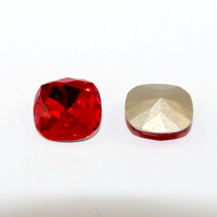 4470 - Cushion Cut Square 12mm - Light Siam - Foil - Pack of 2
