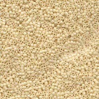 Miyuki 10/0 Delica Bead - DBM0883 - Matte Opaque Cream AB