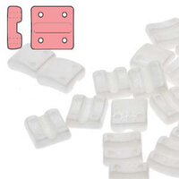 Fixer Vertical Holes 8mm x 7.5mm - Chalk White Luster - FXRV8703000-14400