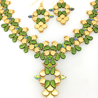 Ginko Paisley Collar & Earrings