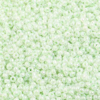 Preciosa 10/0 Rocaille Seed Beads - SB10-37152 - Pearl Dyed Pale Green