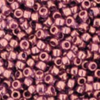 TOHO Gold-Lustered Amethyst 15/0 Round - TR-15-201