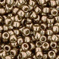 TOHO Gold-Lustered Montana Blue 15/0 Round - TR-15-204