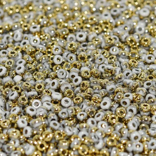 Miyuki CC 11/0 Rocaille Bead - 55124 - White Opaque Amber (03000-26441)