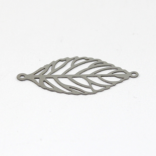 Leaf Shaped Filagree Connector - Antique Silver