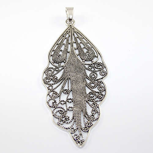 Filigree Leaf Pendant - Antique Silver