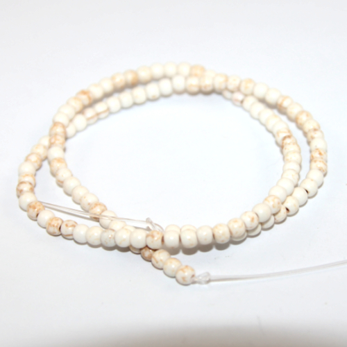 4mm Howlite Round Bead - 38cm Strand - White