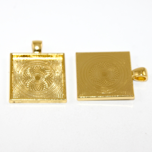 25mm Square Cabochon Pendant Setting - Bright Gold