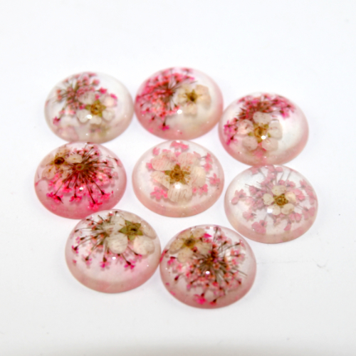 20mm Dyed White Chrysanthemum Flower Cabochon - Pink & Clear