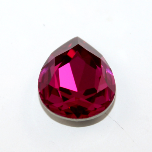 18mm x 25mm 4320 Pear Drop - Fuchsia