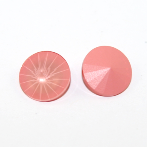 12mm 1122 Rivoli - Light Peach Satin - Lacquer Bottom - Pack of 2