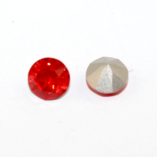 8mm - SS39 1088 - Chaton - Pointed Back - Hyacinth Opal - Pack of 4