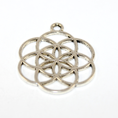 42mm x 35mm Carved Flower Pendant - 2 Pieces - Platinum