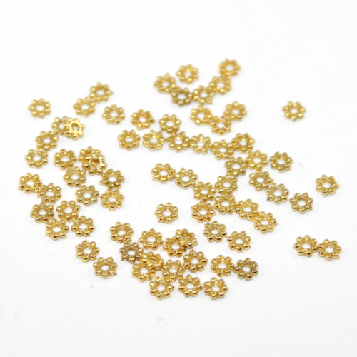 4mm Bright Gold Daisy Spacer Bead - Pack of 100