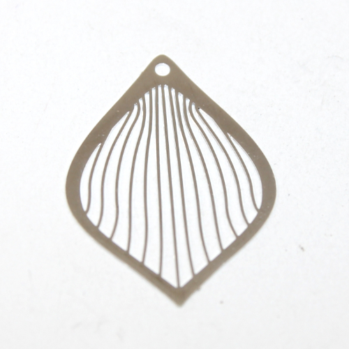 28mm x 38mm Tear Drop Lined Filligree Pendant  - Silver
