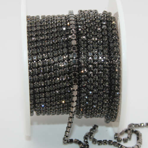 2mm - SS6 Rhinestone Cupchain - Black Diamond with Gunmetal - sold in 10cm increments