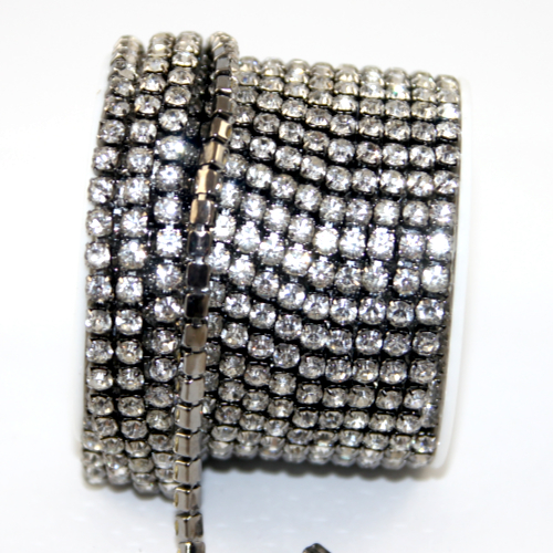 3mm - SS12 Rhinestone Cupchain - Crystal with Gunmetal - sold in 10cm increments