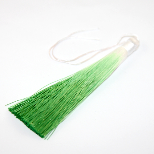 130mm Silk Gradient Tassel - Green & White