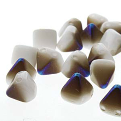 Pyramid Stud 6mm - Chalk Azuro - PYR0602020-29900 - 25 Bead Strand