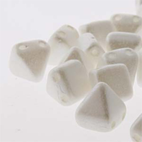 Pyramid Stud 6mm - Pastel White - PYR0625001 - 25 Bead Strand