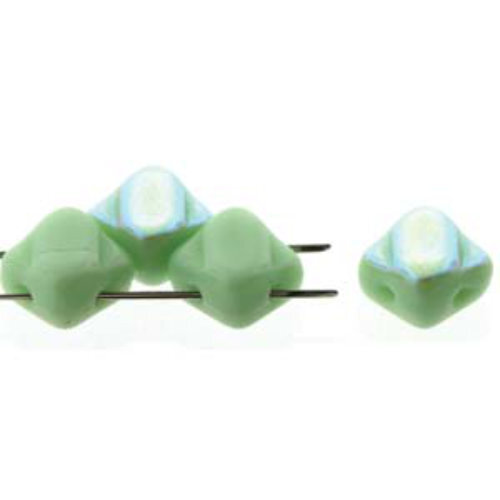 Silky 6mm - Opaque Jade AB - SQ206-53100-28701 - 40 Bead Strand