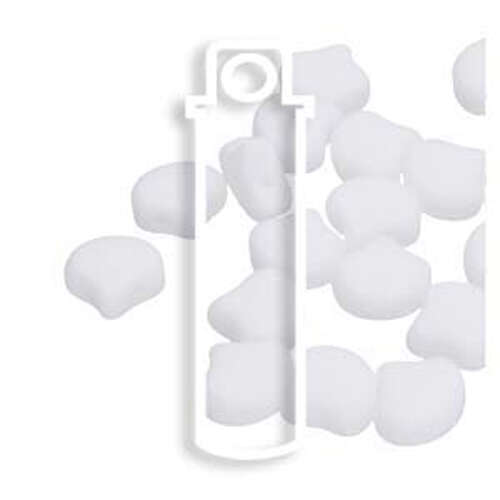 Ginko Leaf 7.5mm x 7.5mm - GNK8703000 - Opaque Chalk - 22gm Tube