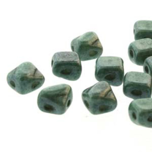 Silky 5mm - Chalk Green Luster - SQ205-02010-14459 - 40 Bead Strand