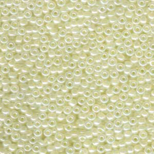 Miyuki 8/0 Rocaille Bead - 8-9527 - Butter Cream Ceylon