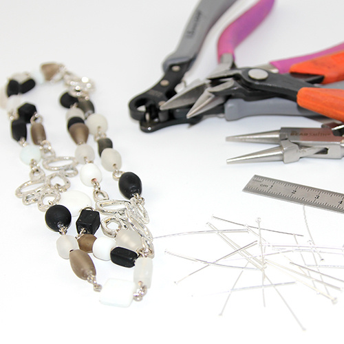 Looped and Linked Necklace Class