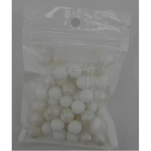 Pack of 33 - 9mm Silicone Round Beads - White and Pearl