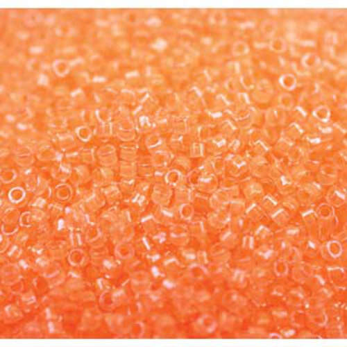 Miyuki 10/0 Delica Bead - DBM2033 - Luminous Creamsicle