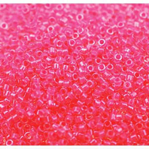 Miyuki 10/0 Delica Bead - DBM2035 - Luminous Wild Strawberry