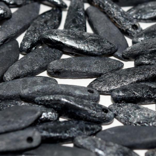 5mm x 16mm Dagger Bead - Jet Etched Vega Luster - 23980-14496E