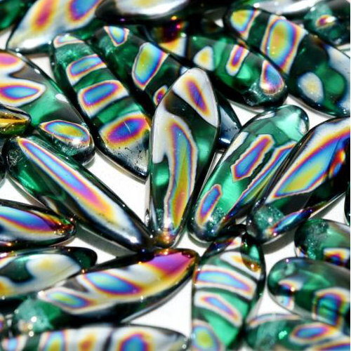 5mm x 16mm Dagger Bead - Emerald Vitrail Stripes - 50720-2810V - 25 Piece Bag