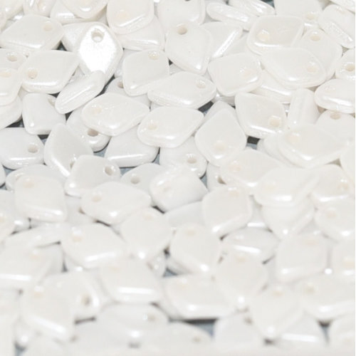 1.5mm x 5mm Dragon Scale Bead - 1 Hole - Alabaster Pastel White - 02010-25001 - 5gm Bag