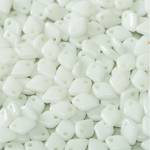 1.5mm x 5mm Dragon Scale Bead - 1 Hole - Chalk White - 03000 - 5gm Bag