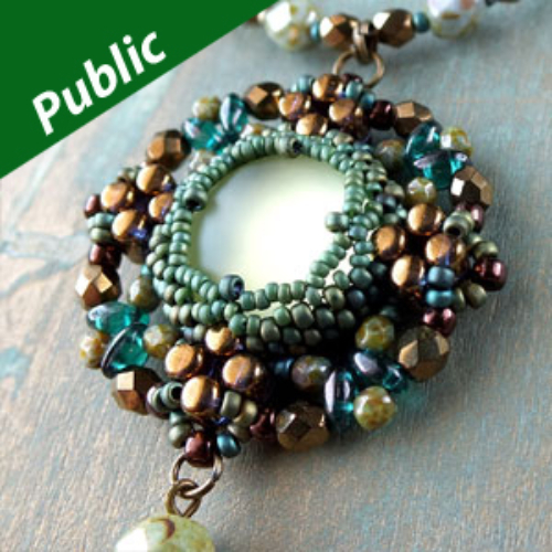 Leda Pendant