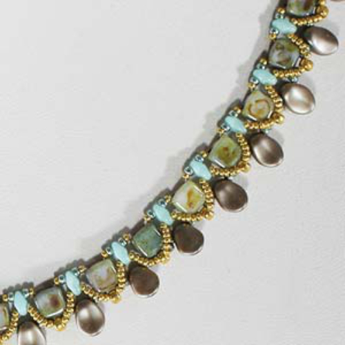 Lily Necklace