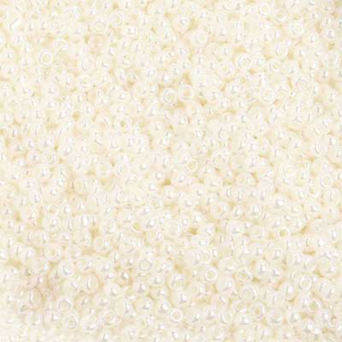 Preciosa 10/0 Rocaille Seed Beads - SB10-47102 - Pearl Ceylon