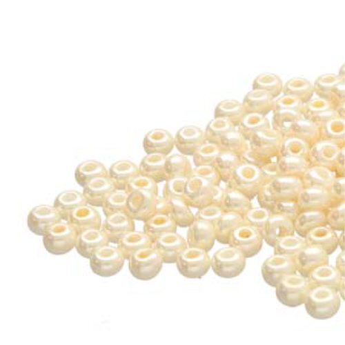 Preciosa 11/0 Rocaille Seed Beads - SB11-46113 - Light Eggshell