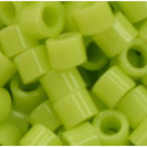 11/0 Aiko Beads - Opaque Sour Apple - TA-01-0044