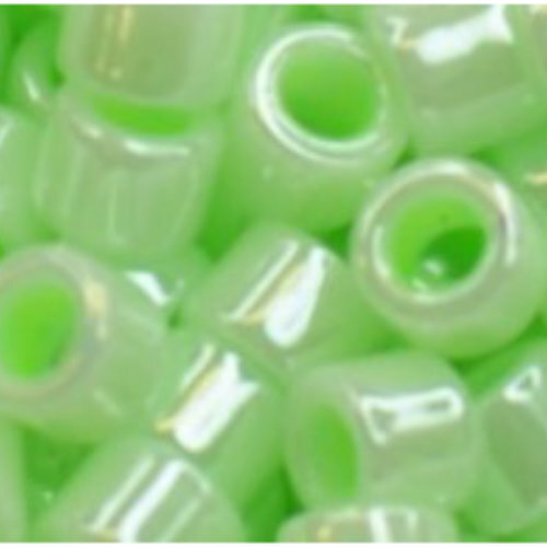 11/0 Aiko Beads - Opaque Lustered Pastel Mint Julep - TA-01-0814
