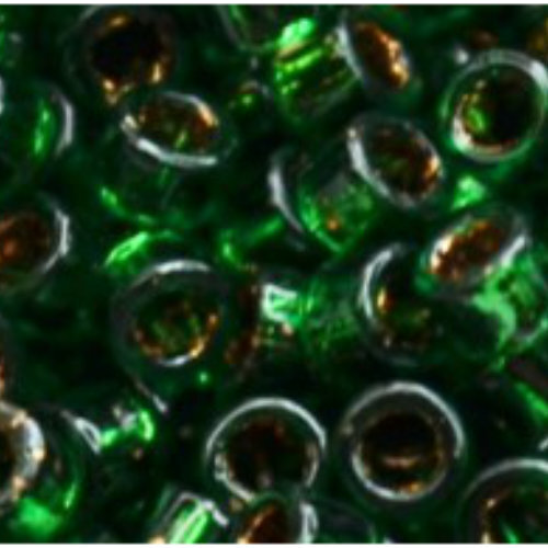 11/0 Aiko Beads - Copper-Lined Emerald - TA-01-0863