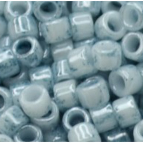 11/0 Aiko Beads - Marbled Opaque White/Blue - TA-01-1205