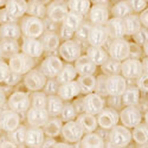 11/0 Round - Ceylon Light Ivory - TR-11-147